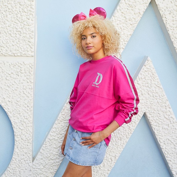 Disney Tops - *Season of Giving* Disneyland Spirit Jersey